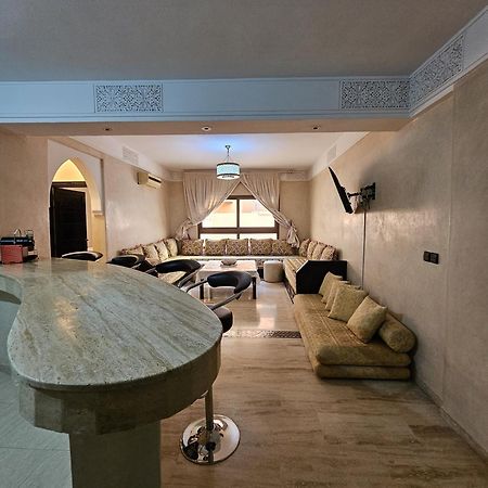 Appartement Douillet Au Centre Gueliz Marrakesch Exterior foto